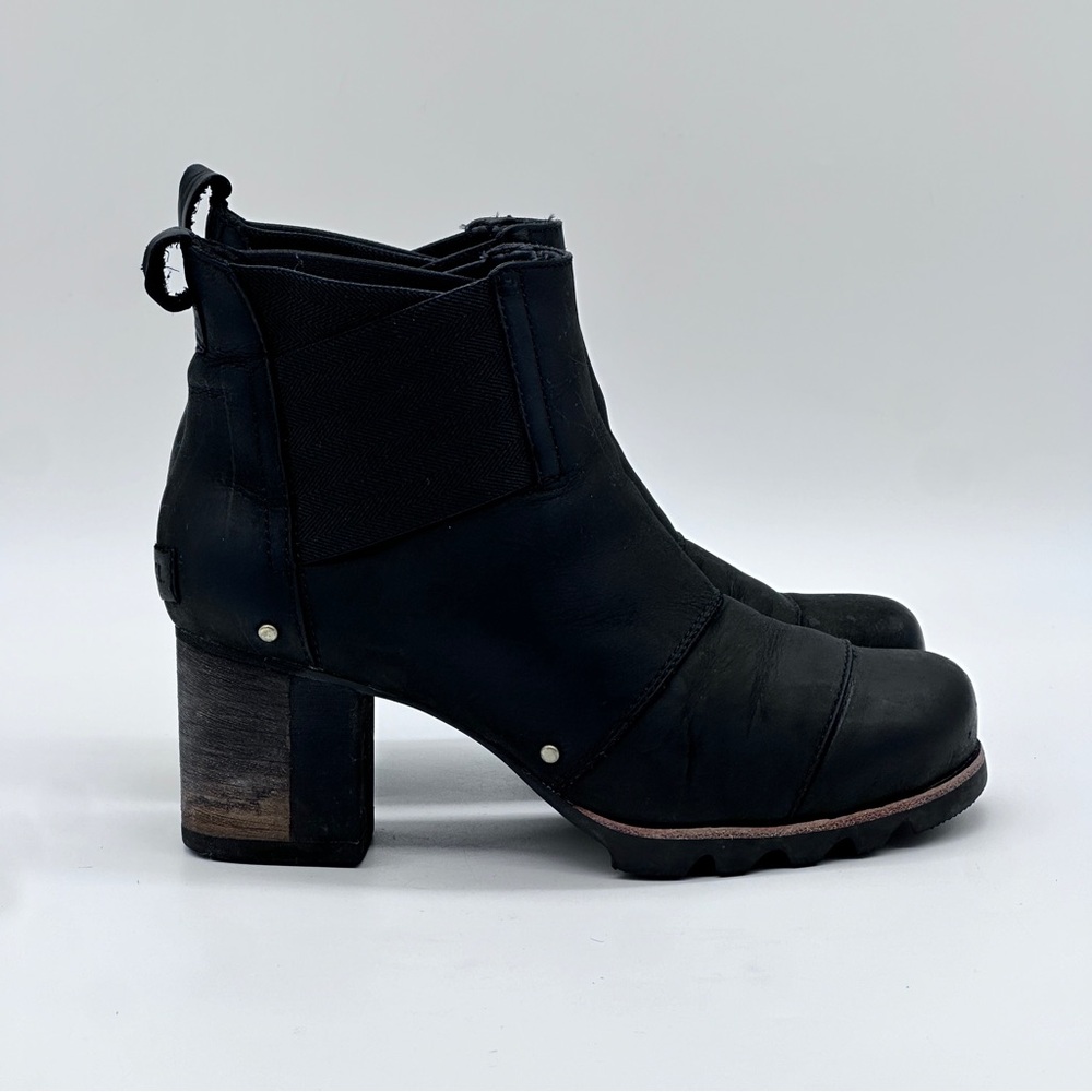 Sorel Black Leather Block Heel Ankle Booties
